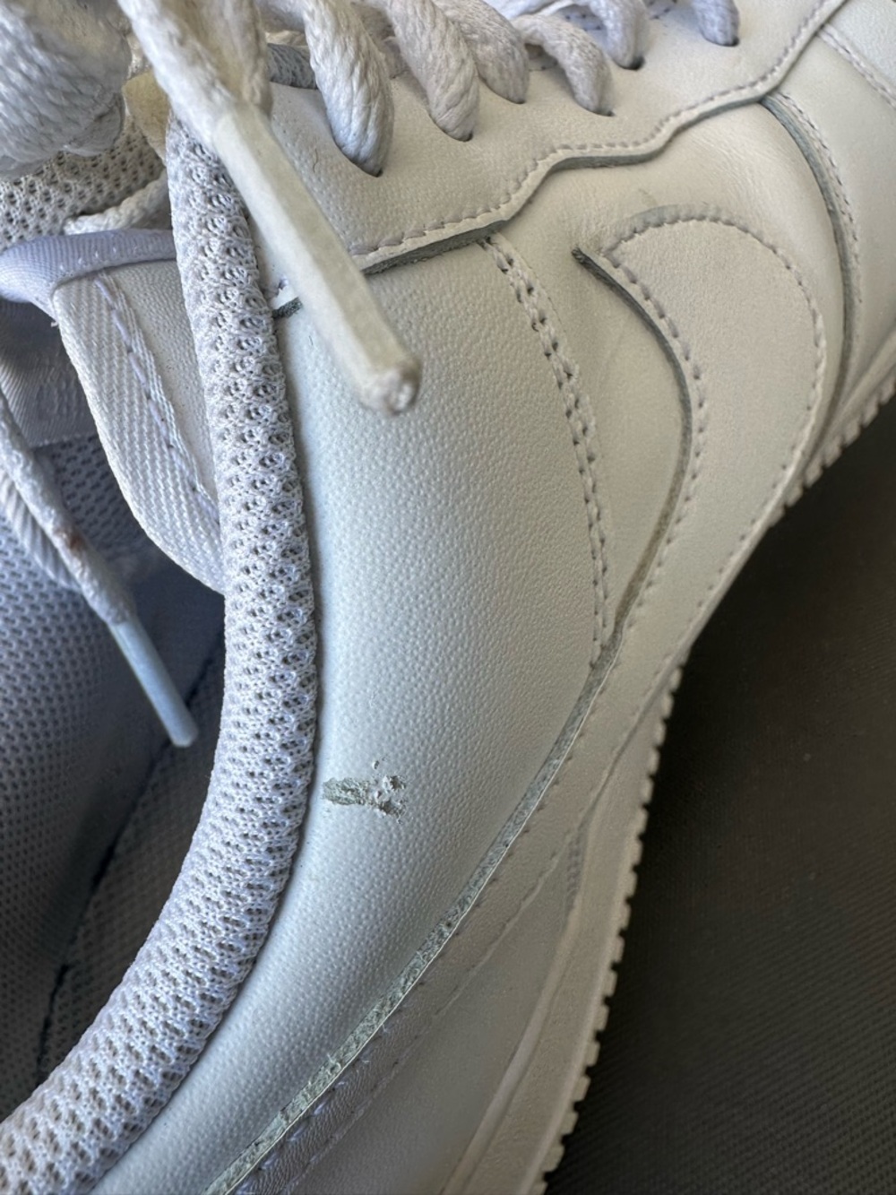 Nike White Low-Top Leather Sneakers - Picture 7 of 9